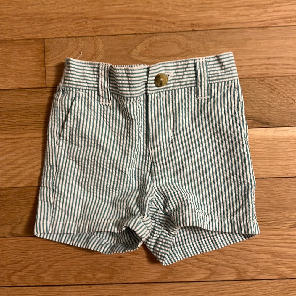 Janie & Jack green seersucker shorts size 3-6months, worn twice